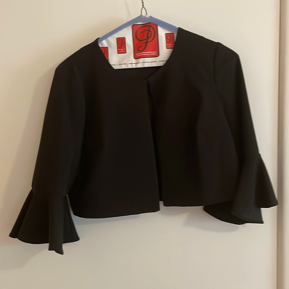 Black shawl